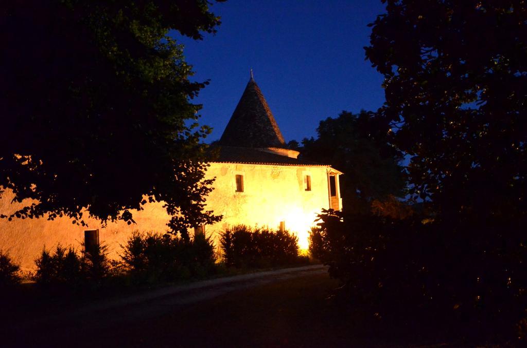 Chateau De Puyrigaud Panzió Léoville Kültér fotó
